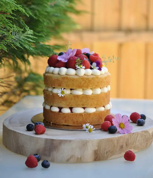 Elegant Victoria Cake